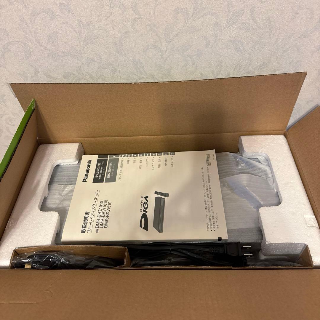 Panasonic DMR-BRW1010 ブルーレイレコーダー　元箱あり