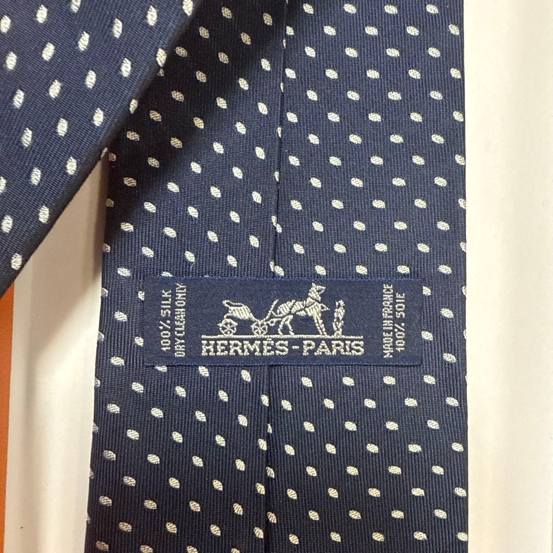 極美品　エルメス　ネクタイ　紺　ドット　シルクジャガード