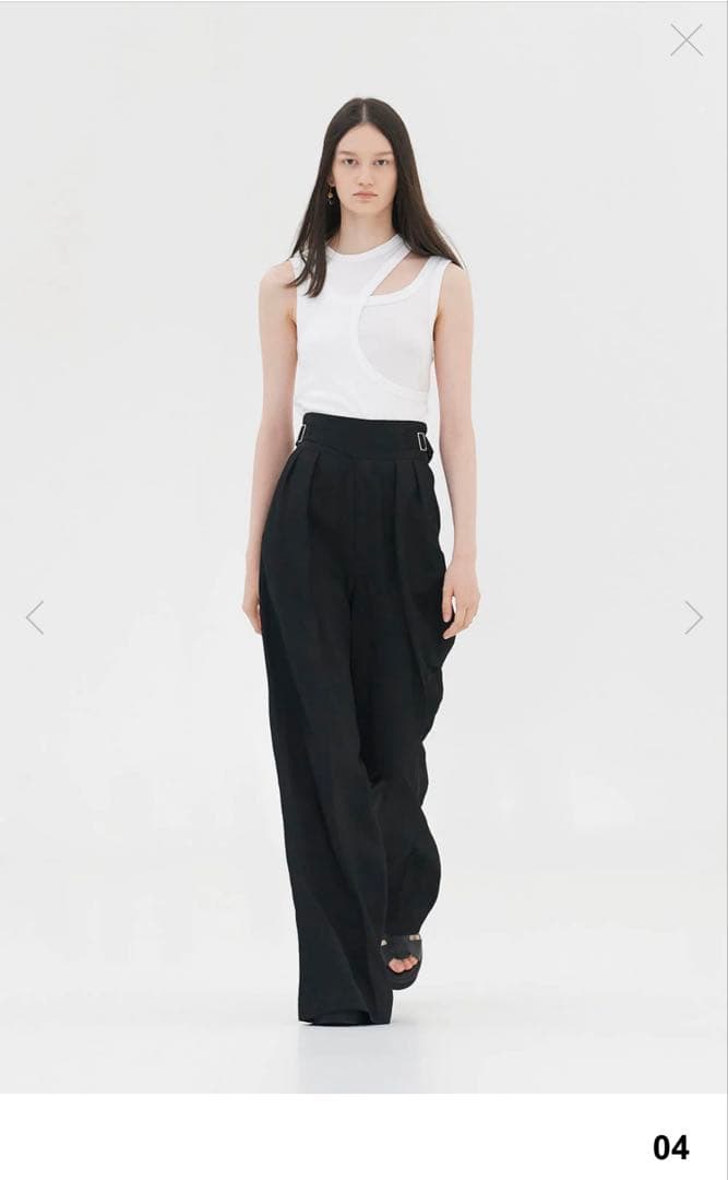 【ほぼ新品】Hyke25SSレイヤードタンクトップ　ホワイト