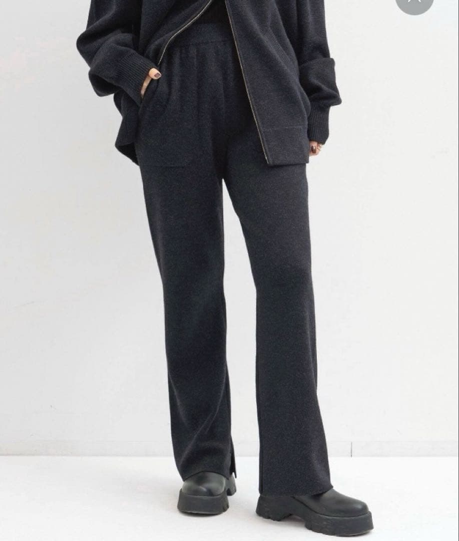 タグ付2025年　GOOD GRIEF! KNIT STRAIGHT PANTS