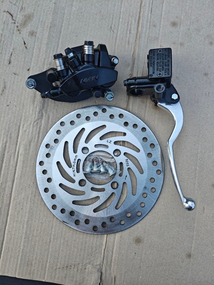 PCX125 JF28 KF12 新車外しブレーキキャリパー・マスター・ディスク