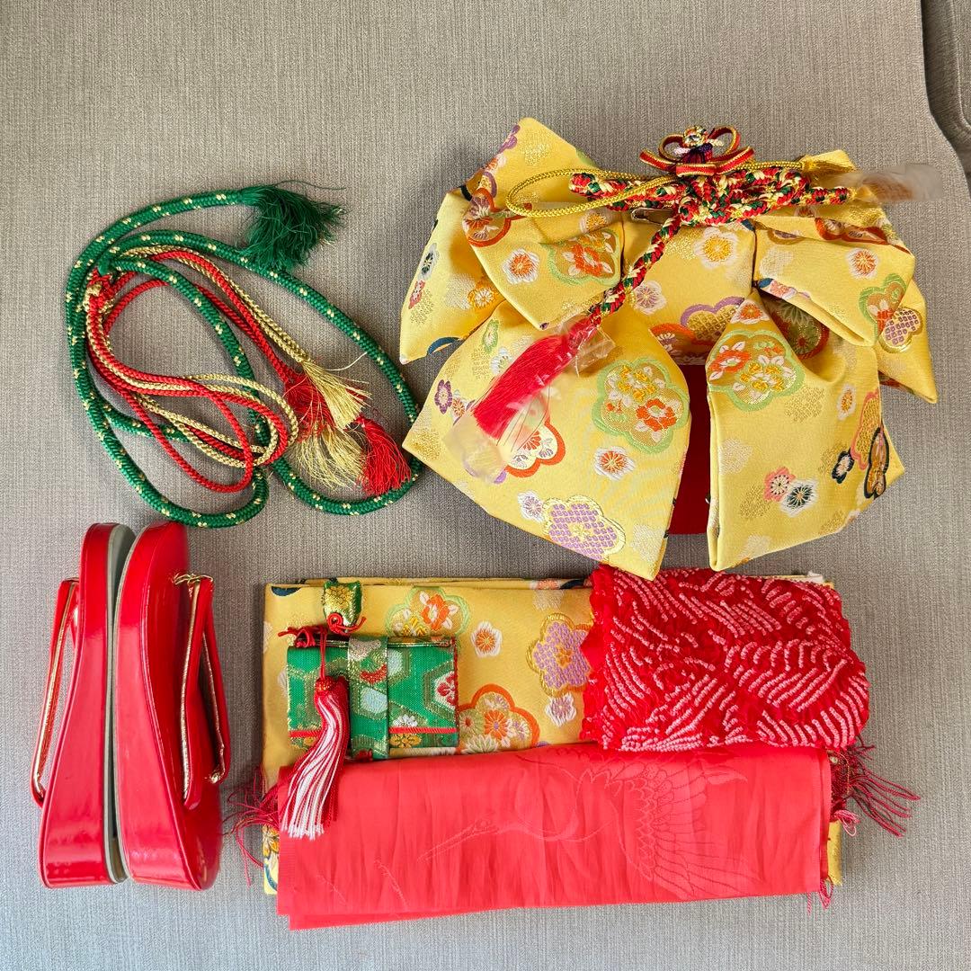 7歳七五三セット　着物草履付き　赤系① 帯未使用品