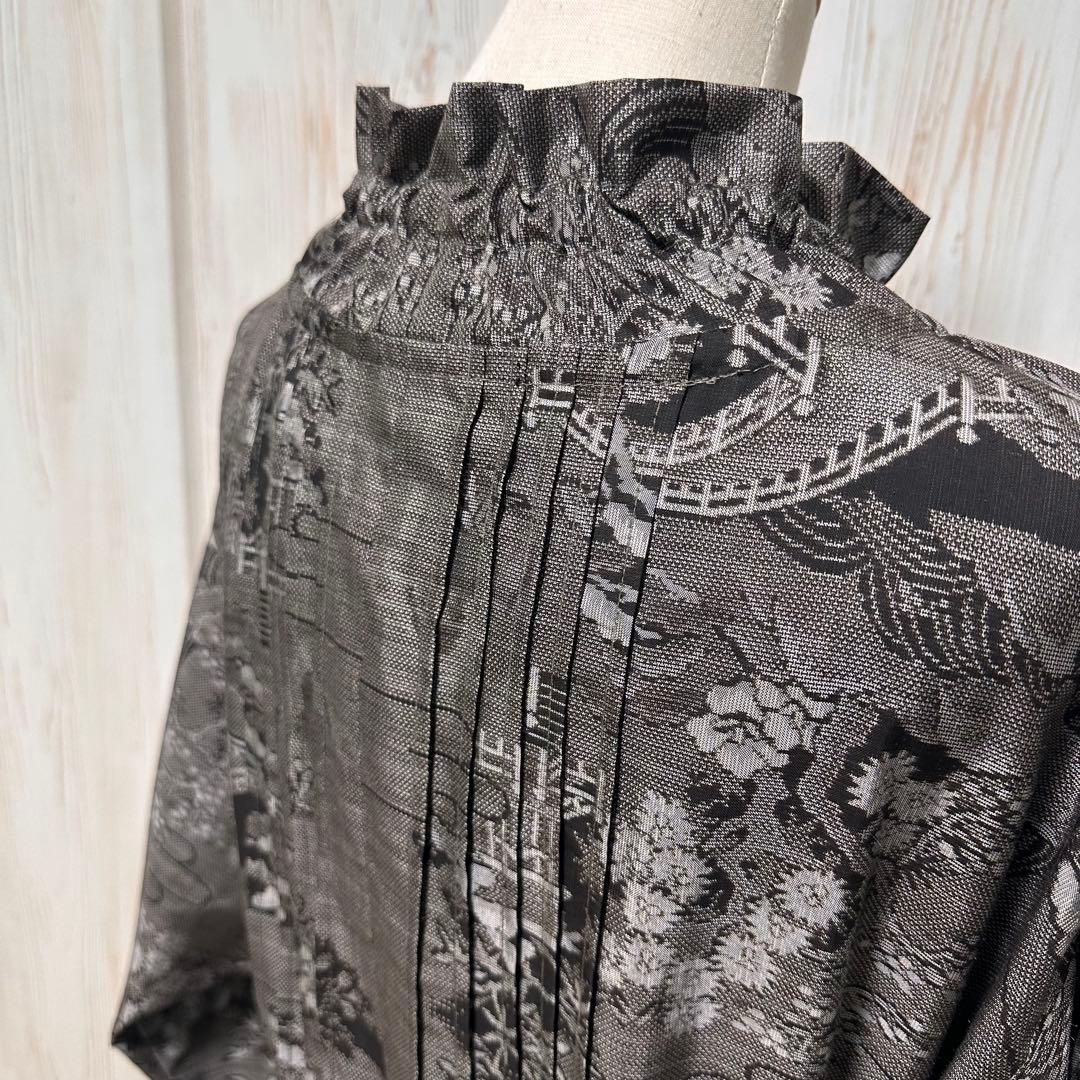 着物リメイク 大島紬(9マルキ)からピンタックの襟ギャザーワンピース(L)