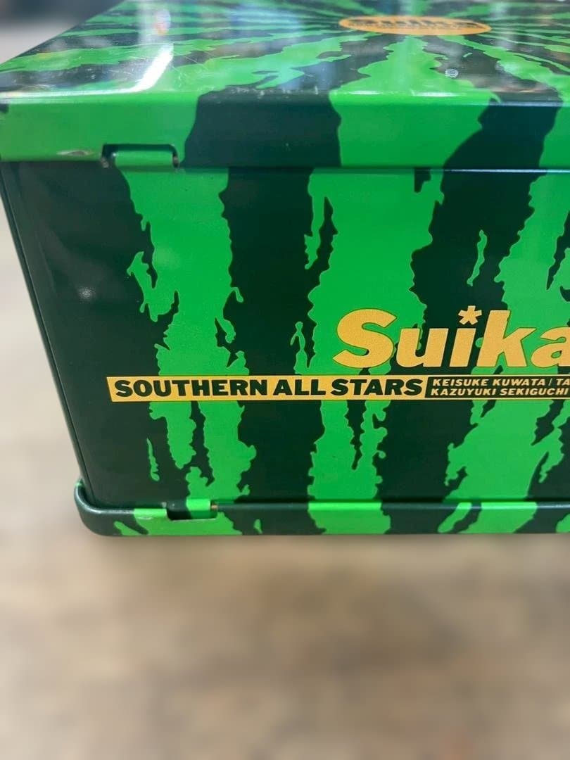 A◆サザンオールスターズ　ベスト4枚組　CD　SUIKA　缶　オリジナルグッズ付
