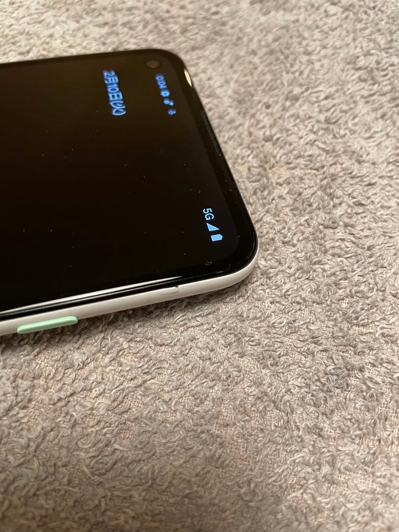 Google Pixel 4a（5G）ホワイト　SIMロック解除済み