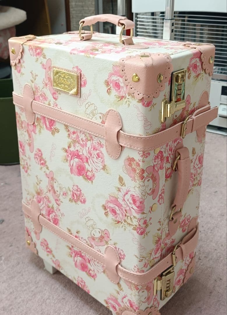 LIZ LISA　マイメロ　キャリーケース