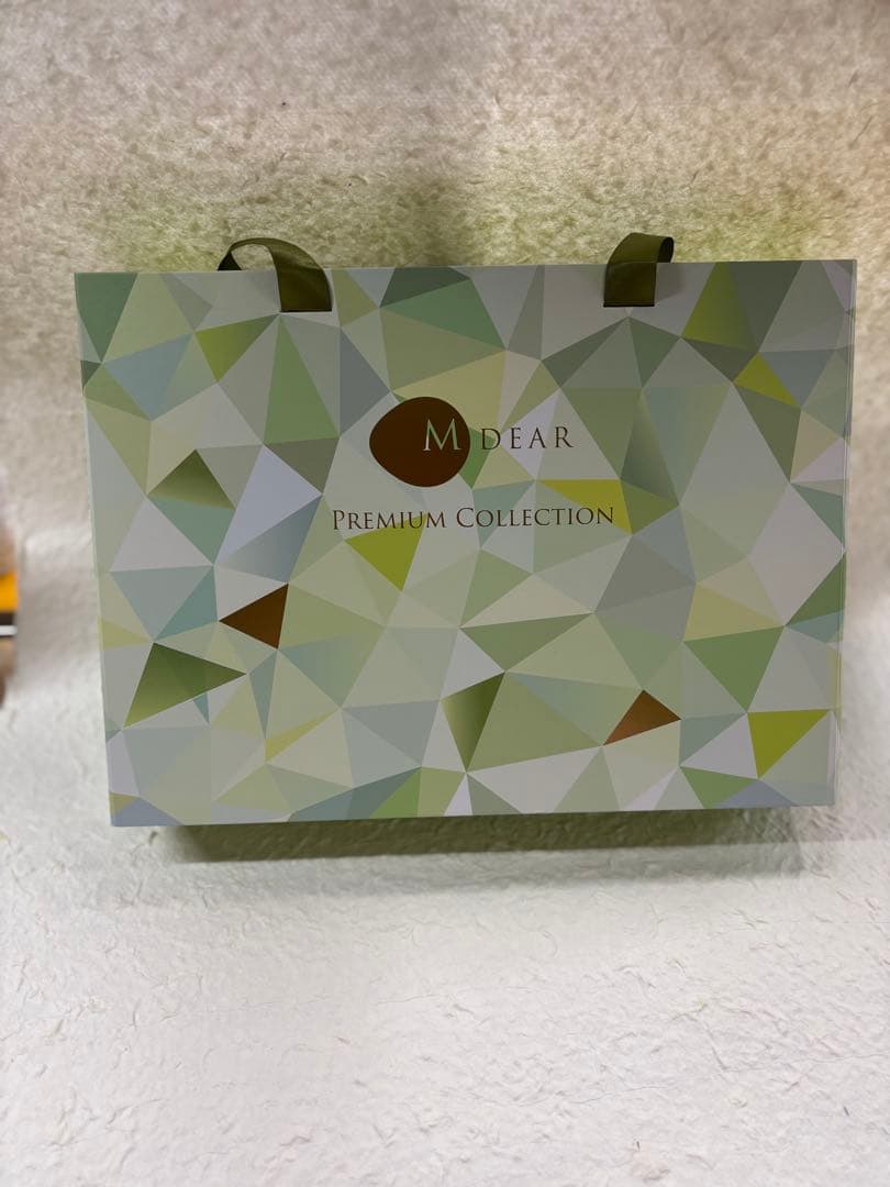 エムディア プレミアムコレクション2024 クリスマスコフレ　箱なし