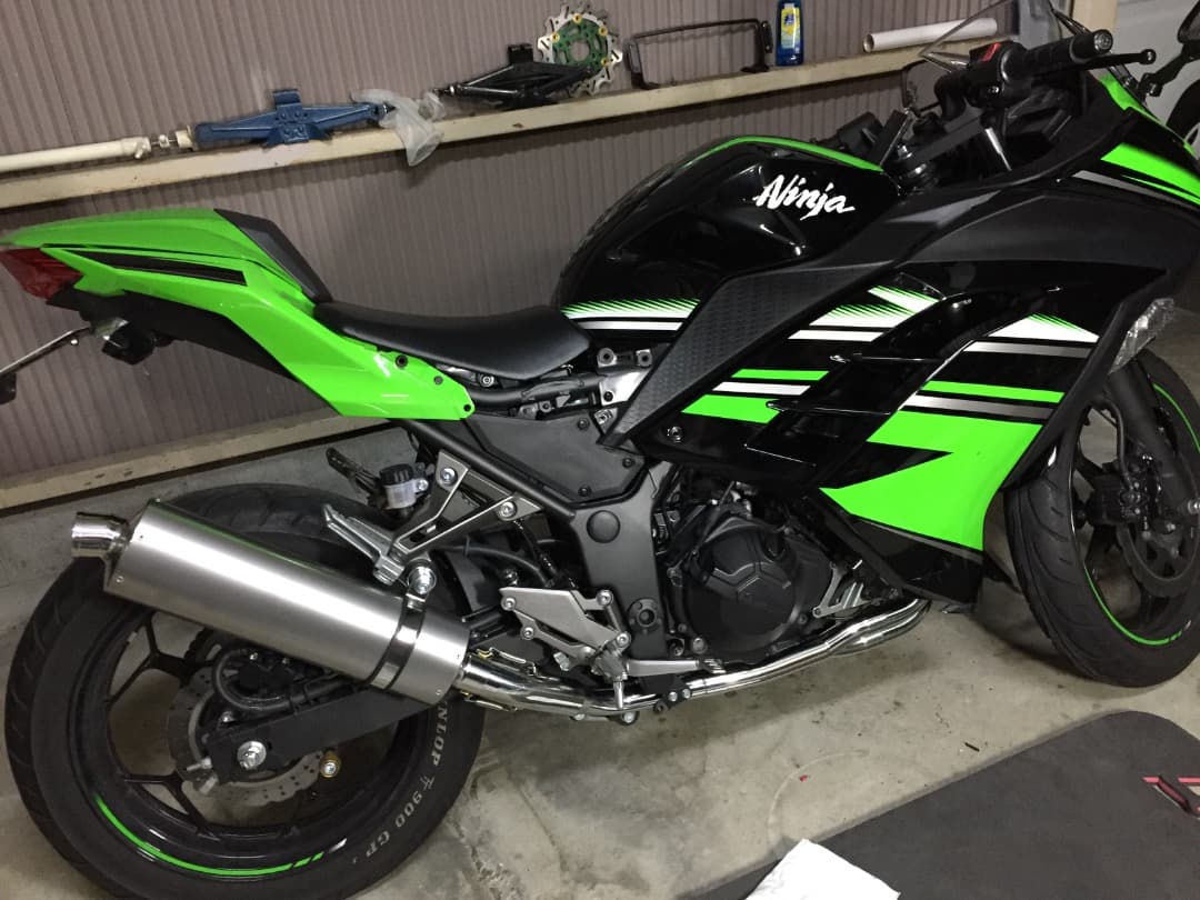 カワサキ　ニンジャ250 2気筒　チタンフルエキゾースト