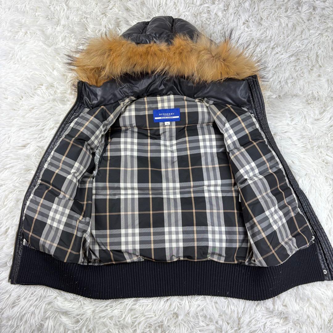 【良品】バーバリーブルーレーベル　ダウンベスト　フード　ファー　黒　ブラック　M