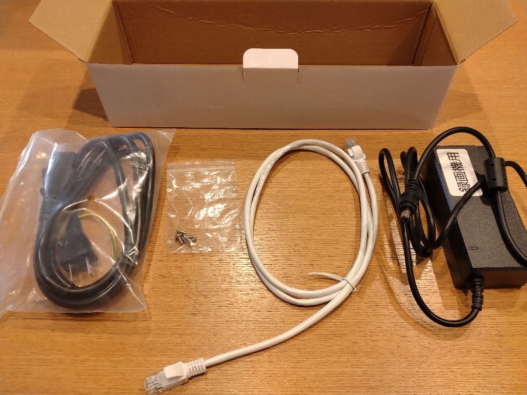 防犯カメラ/塚本無線/カメラ4台モニターセット