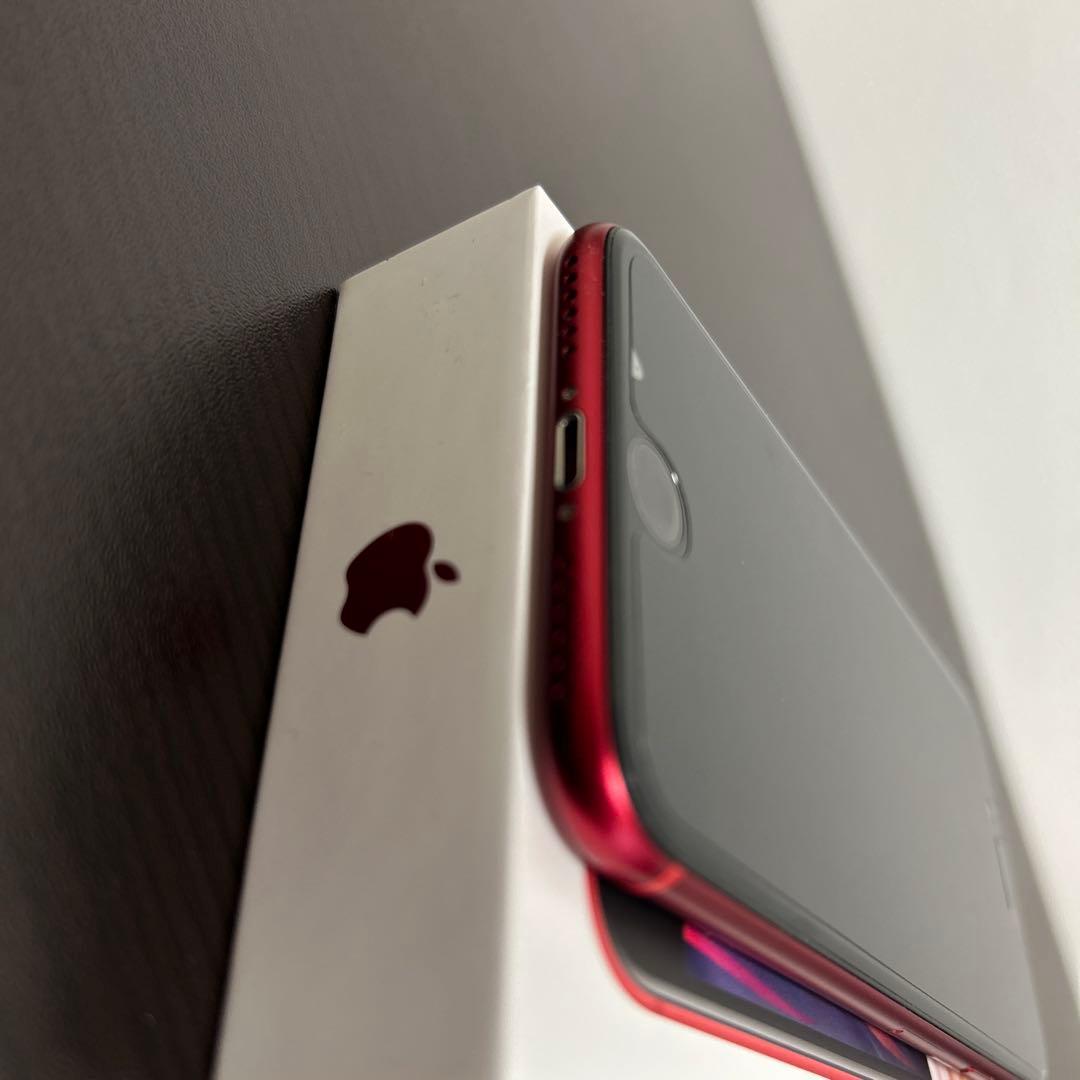 iPhone SE 第2世代 64GB RED SIMフリー 美品 箱あり