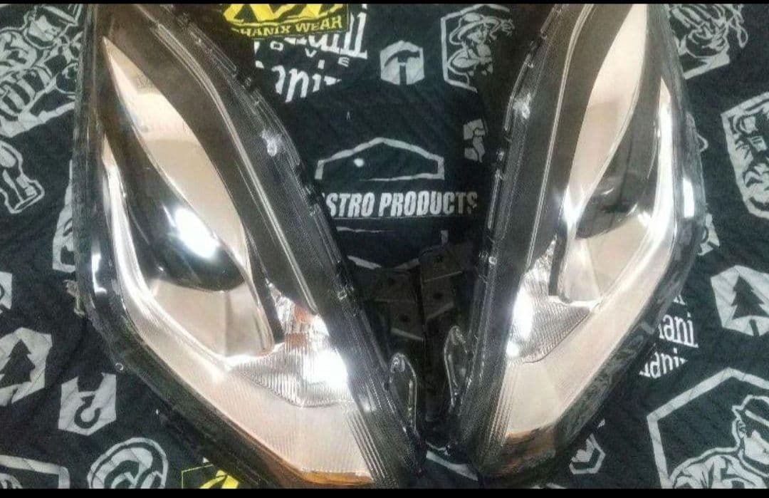 ZC33Sスイスポ・ZC83Sスイフト用ヘッドライト左右セット