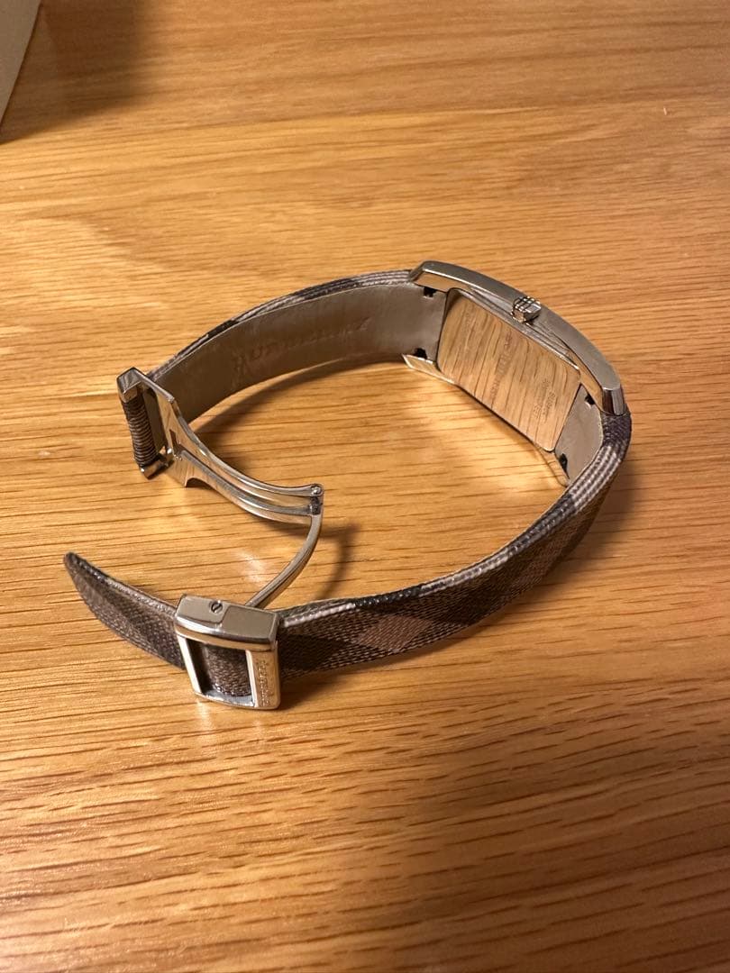 Burberry バーバリー ブレスレット 腕時計