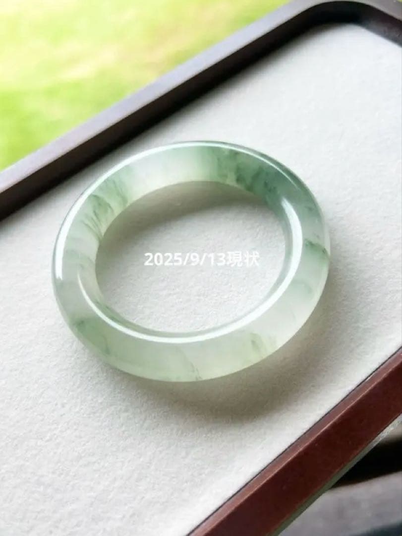 翡翠色 天山翠 金糸玉　天然石　バングル内径56.7 満圏