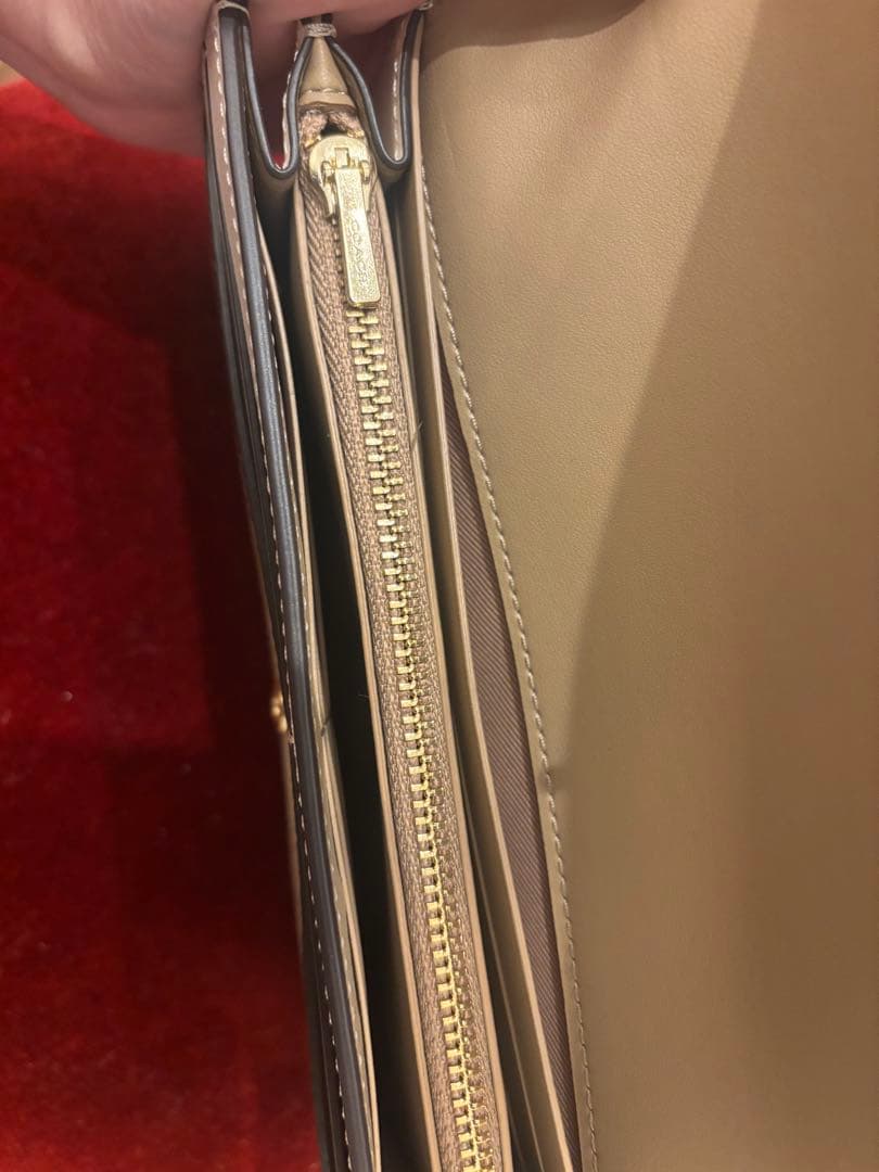 新品未使用　COACH 長財布 ベージュ/ホワイト