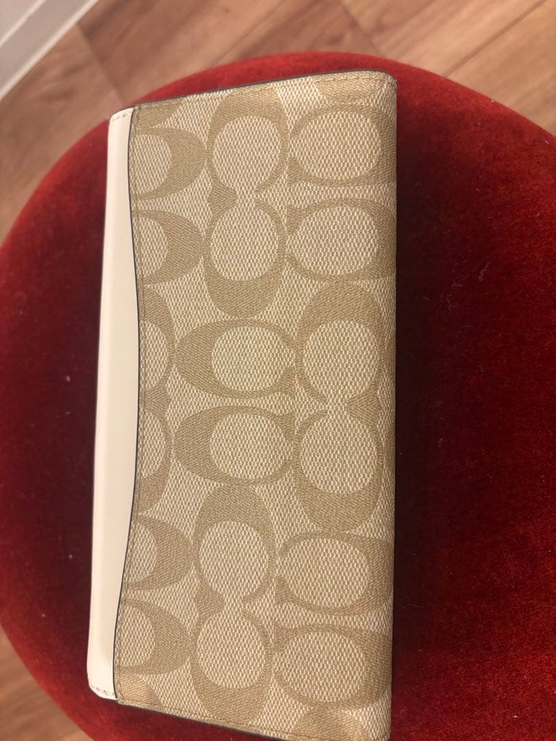 新品未使用　COACH 長財布 ベージュ/ホワイト