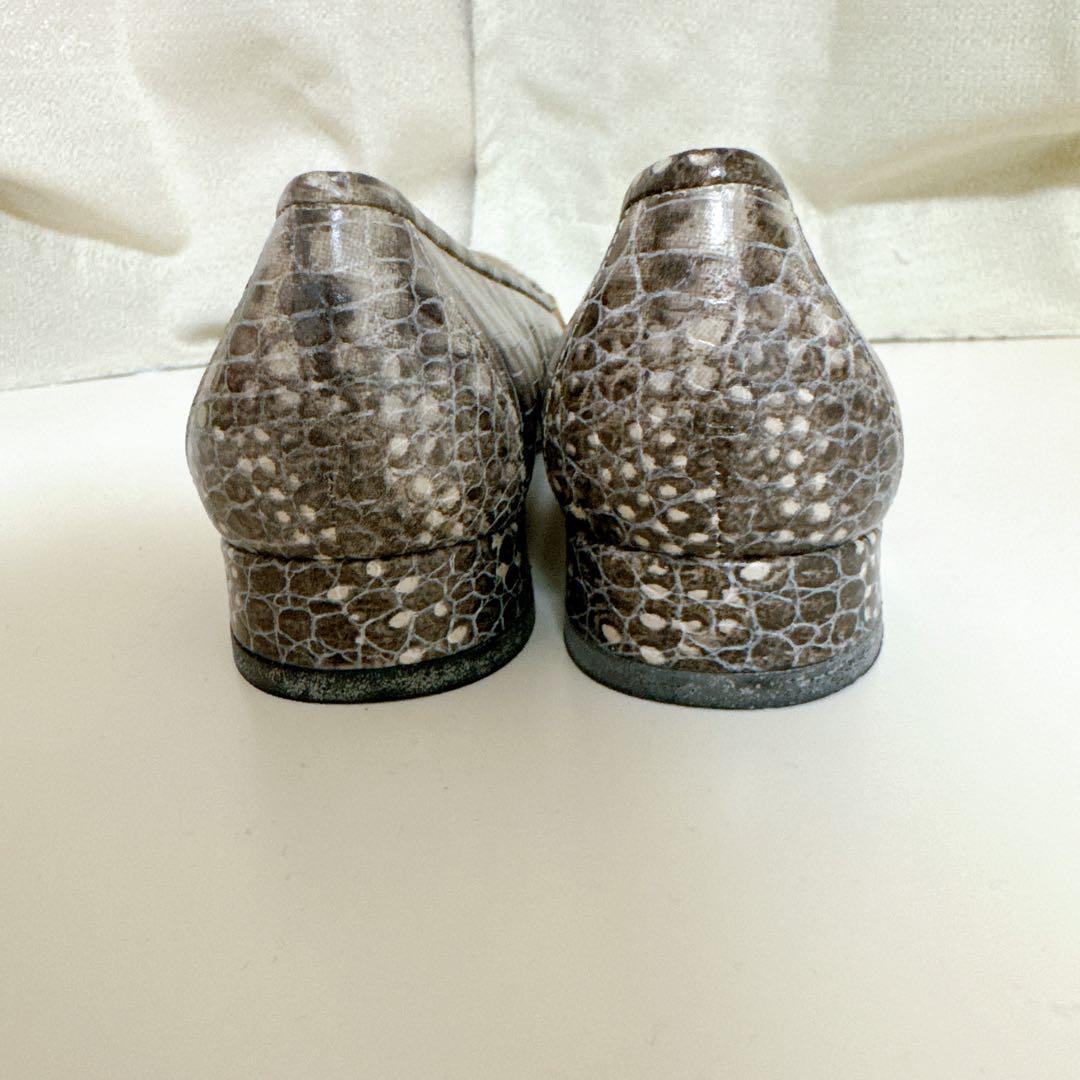 サルヴァトーレフェラガモ レディースシューズ size 5 22.5cm