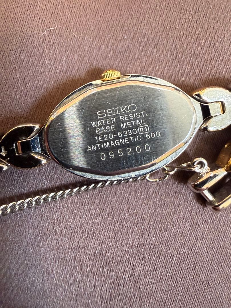 美品　SEIKO セイコー QZ 1E20-6330 レディース　腕時計