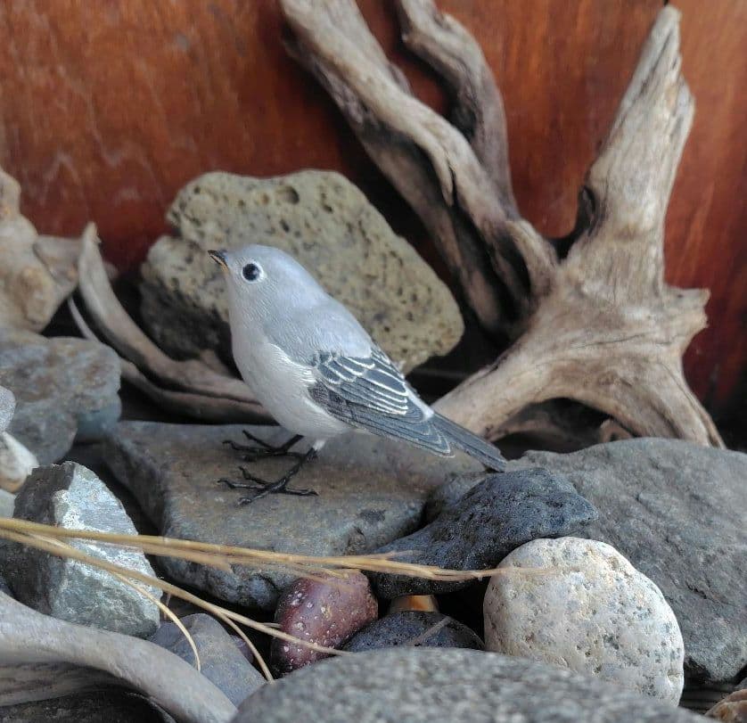 小さなバードカービング コサメビタキ 野鳥 木彫り