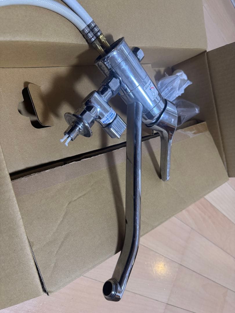 LIXIL シングルレバー混合水栓 型式　SF-HB420SYXBV