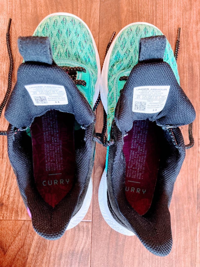 【希少サイズ】curry 9 24.0cm