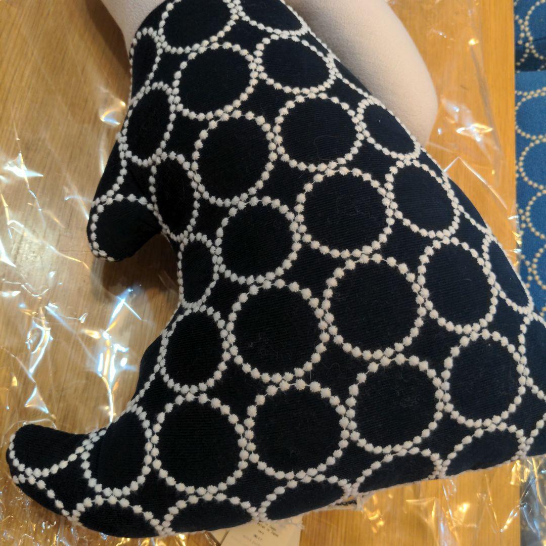 （新品）ミナペルホネン　うさぎクッション タンバリン タグ付き 大きい