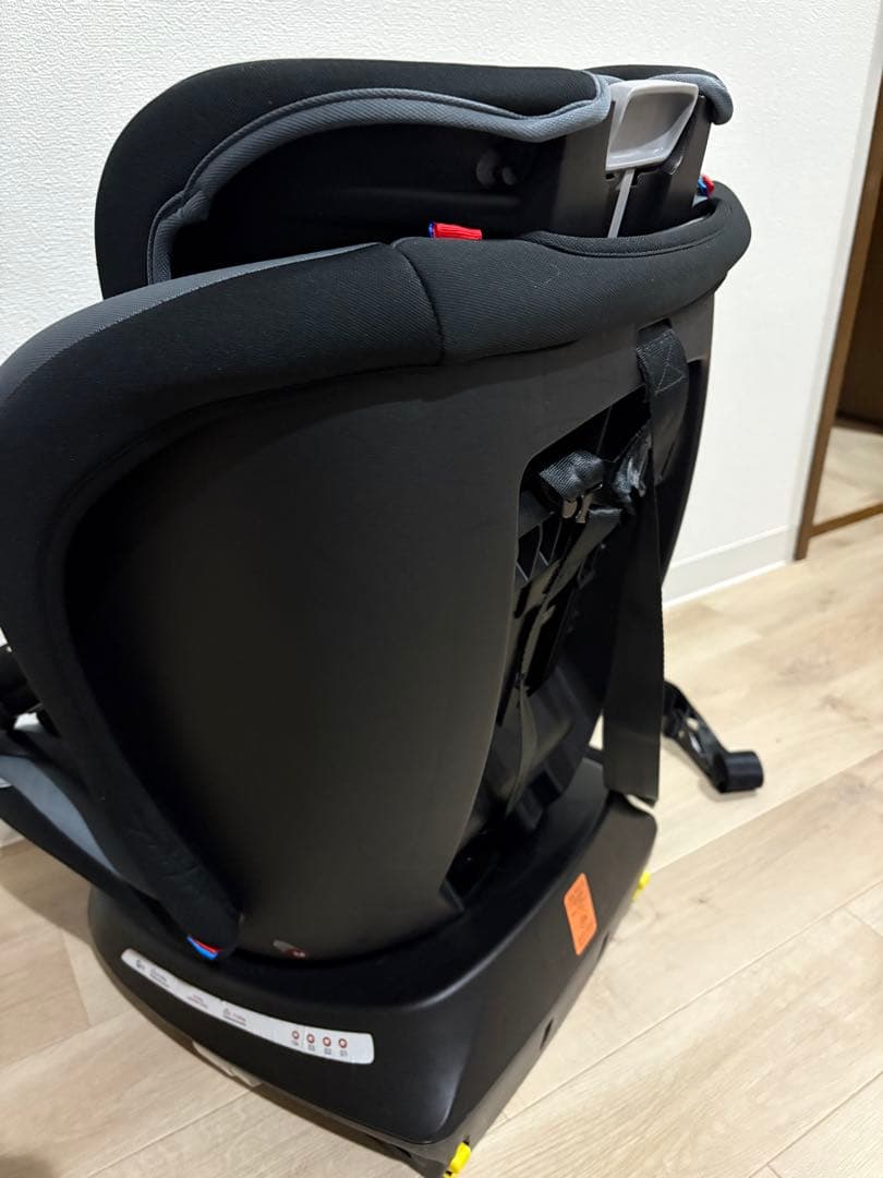 reecle チャイルドシート