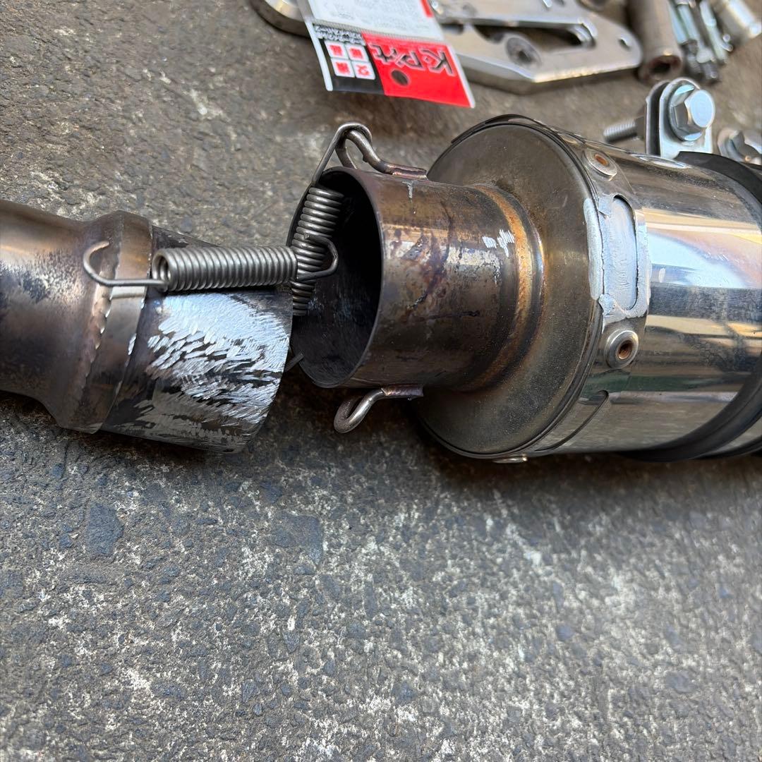 シグナスx se44j.1〜3型、リアライズライズマフラー稼働品、排気漏れ無し。