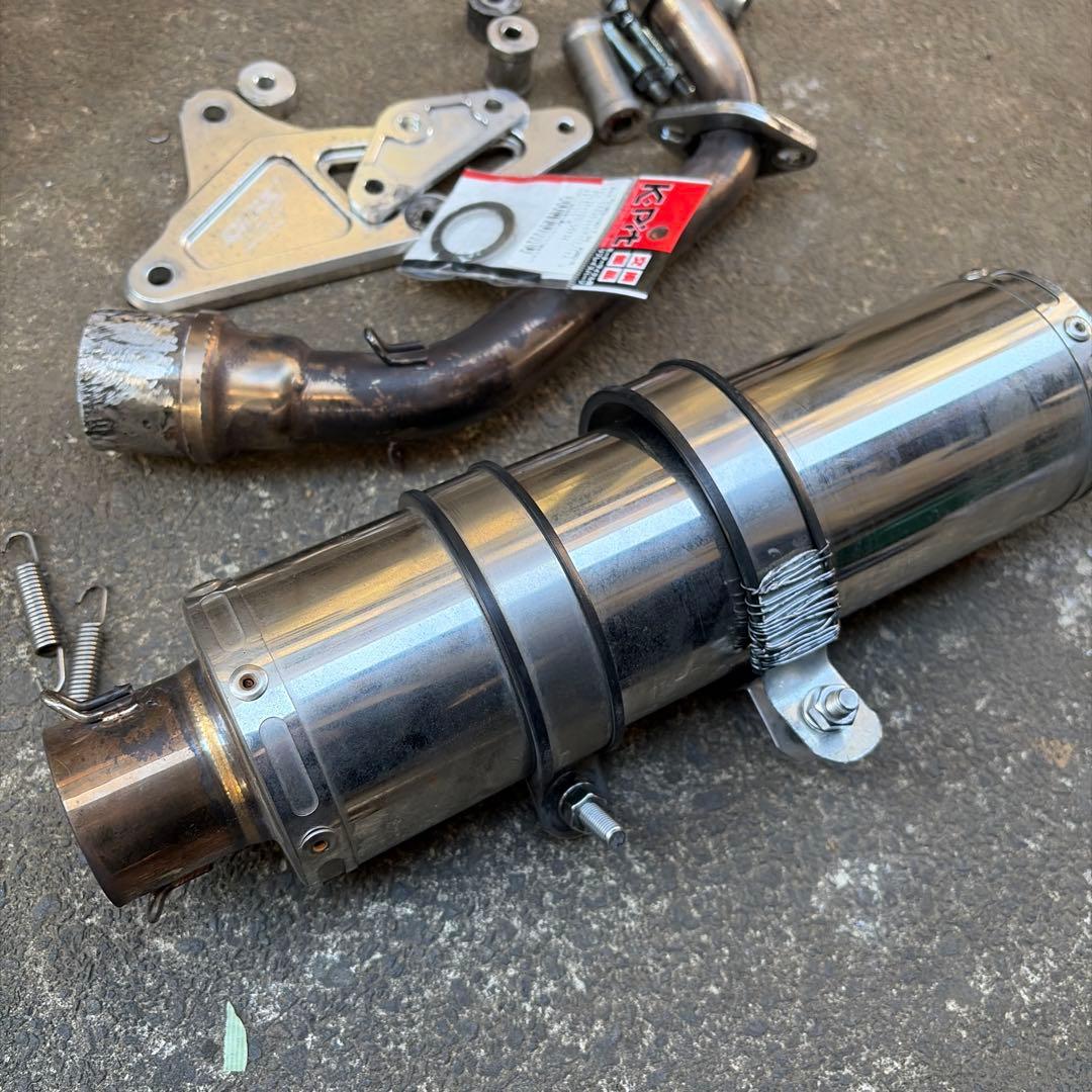 シグナスx se44j.1〜3型、リアライズライズマフラー稼働品、排気漏れ無し。