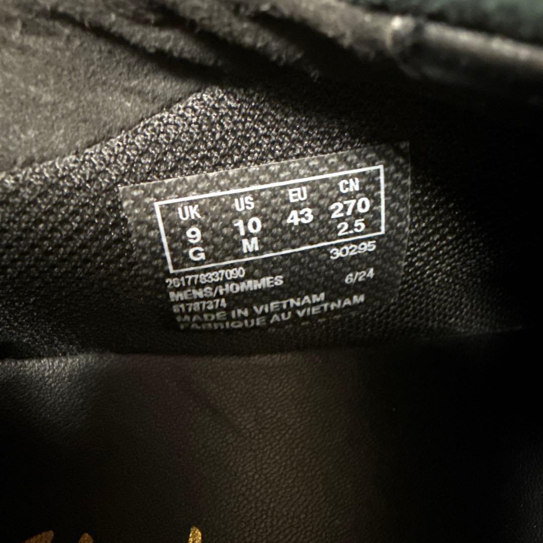 Clarks Wallabees ブラック スエード