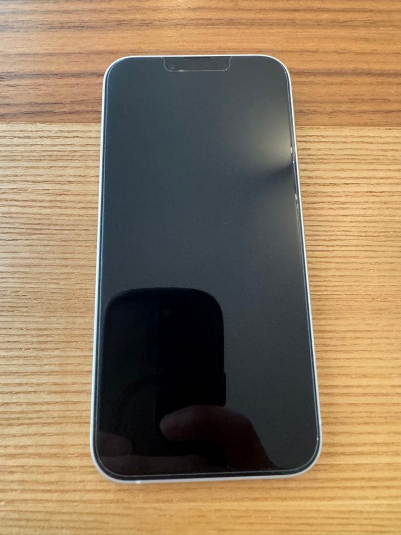 【たー】Apple iPhone 13 128GB ホワイト 本体