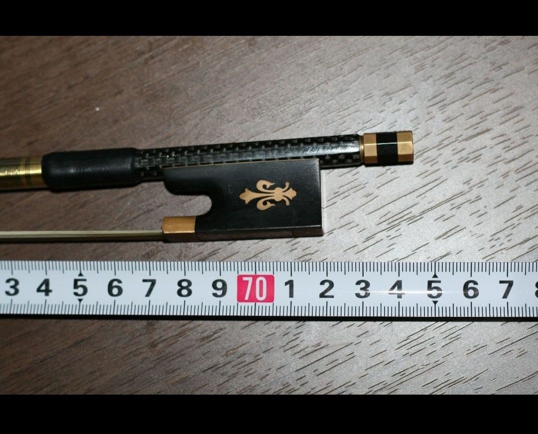 [最終値下げ]バイオリン弓　4/4 カーボン