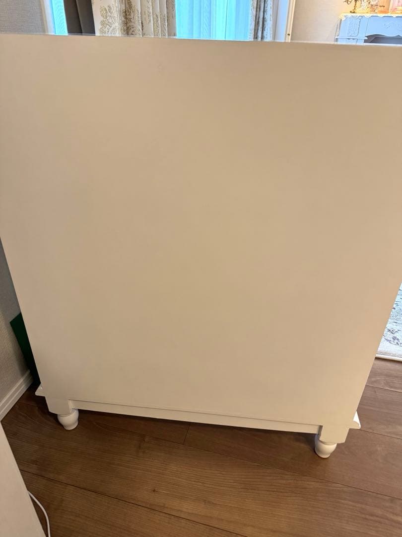 ホワイト木製 キャビネット アンティーク調