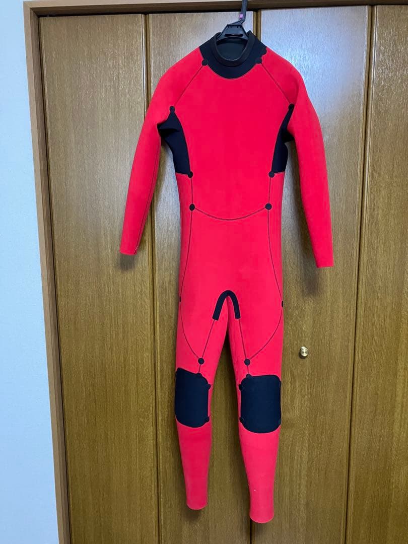 み*ん様 〔未使用/試着のみ〕5×3 セミドライフルスーツ (ラバー固め)