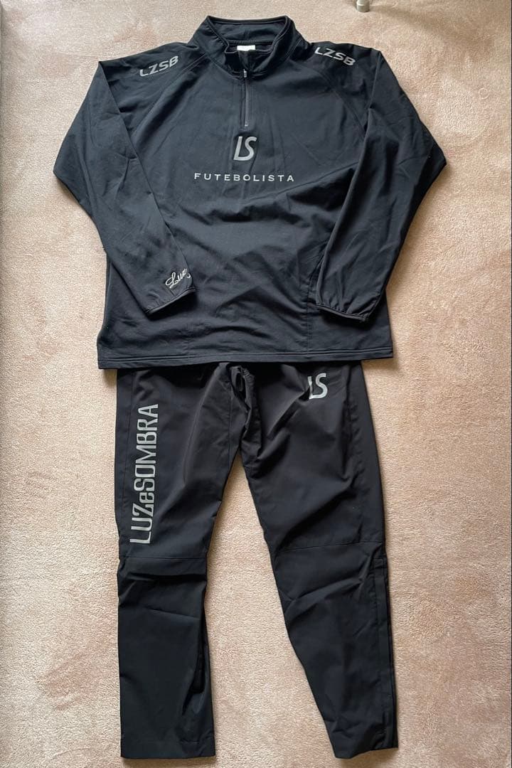 ルースイソンブラ　セットアップ