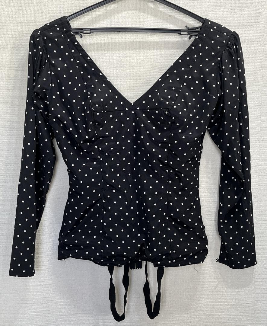 フラメンコ衣装 ツーピース ブラック×ホワイト水玉 レッドフリル