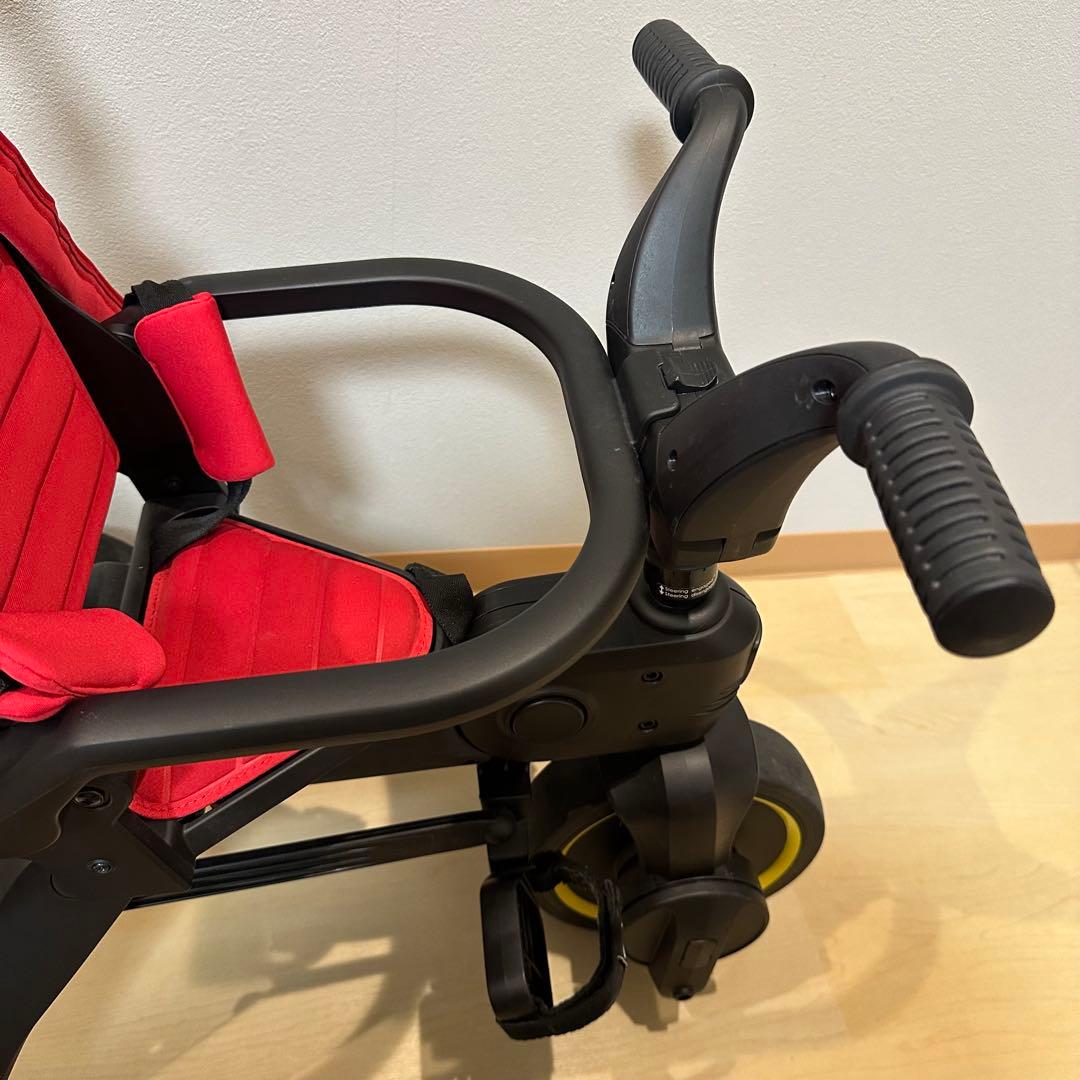 【世界最小折りたたみ三輪車】doona リキトライク　レッド