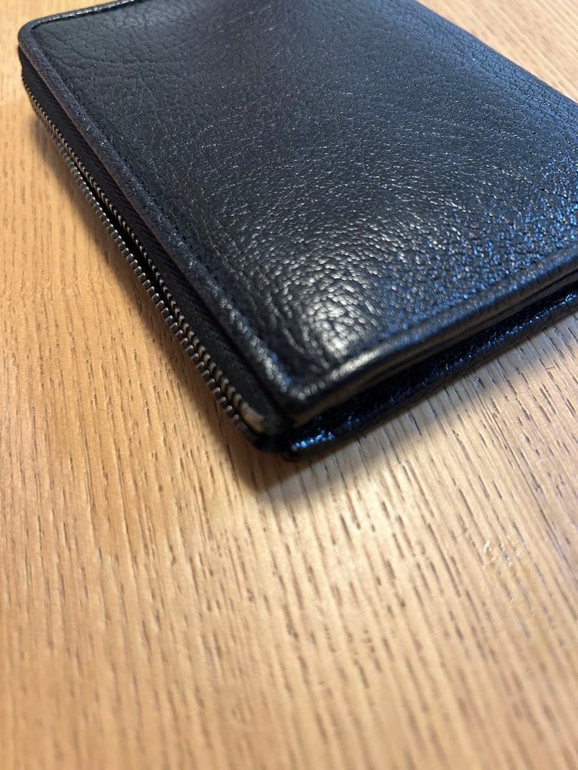 土屋鞄　黒レザー 二つ折り財布