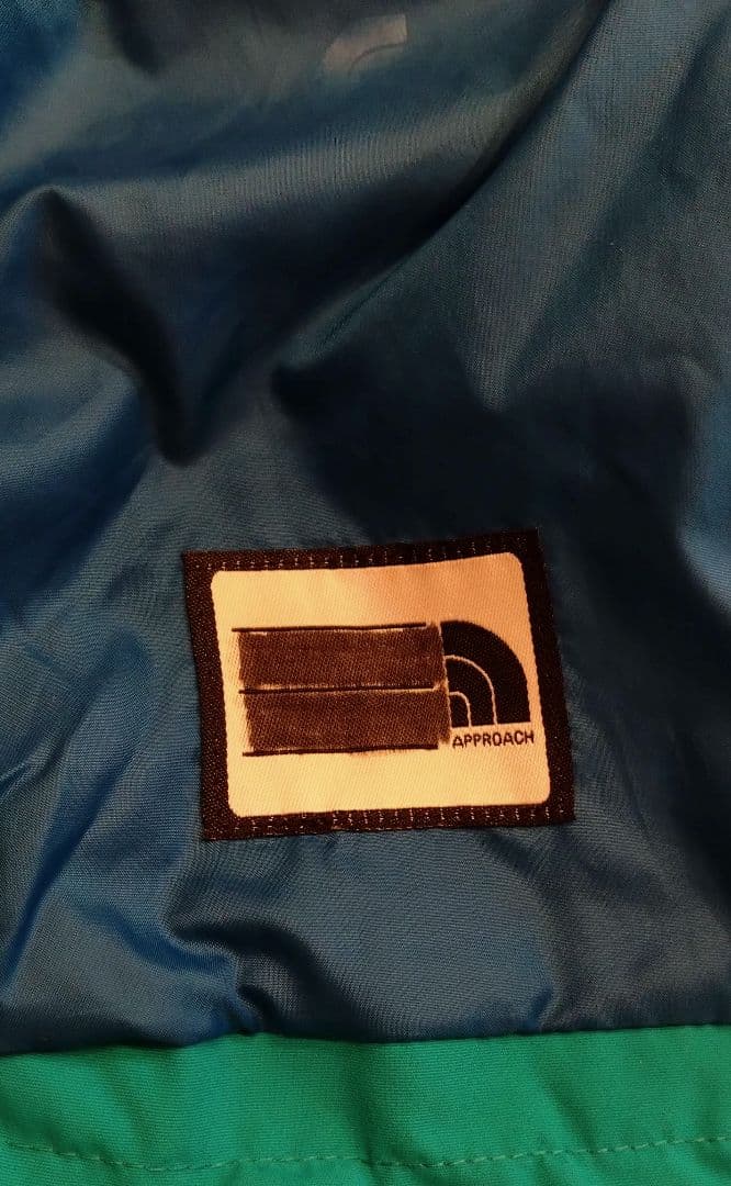 ノースフェイス　スクープジャケット、スクープビブのセット　140cm