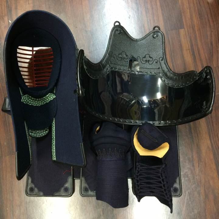 【新品】現品限り！！中学生.高校生用入門防具セット