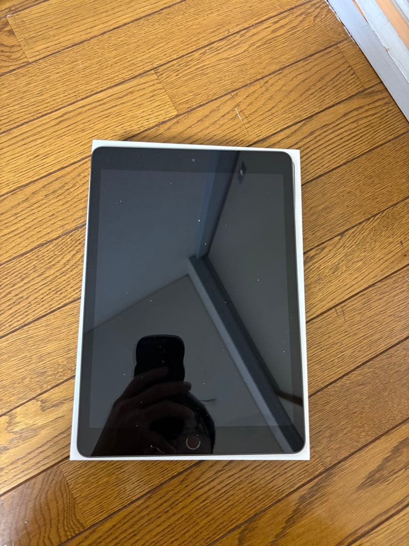 Apple ipad 第8世代 32GB バテッリー容量89%
