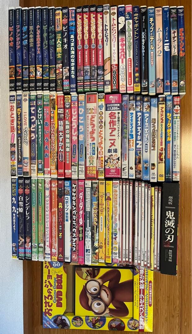 ディズニーなど子供向け　DVD まとめ売り　約85枚　未検品