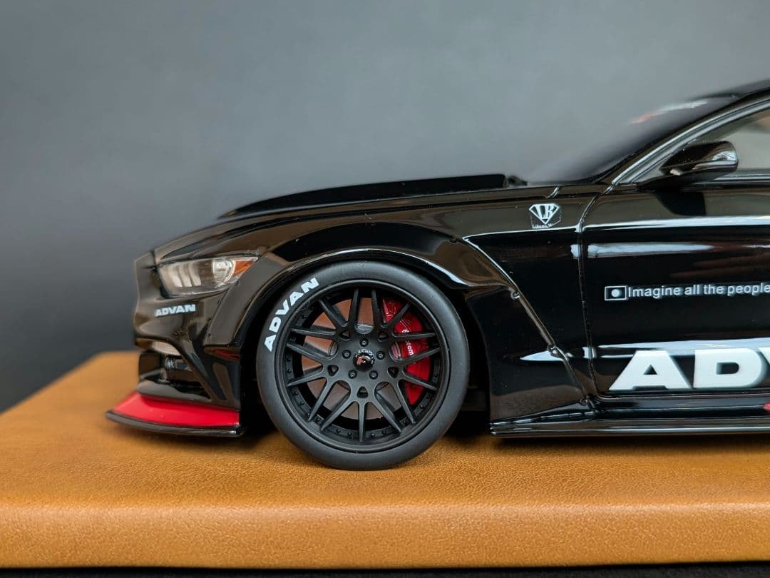 GTスピリット 1/18 Ford Mustang LBWK ASIA EXC