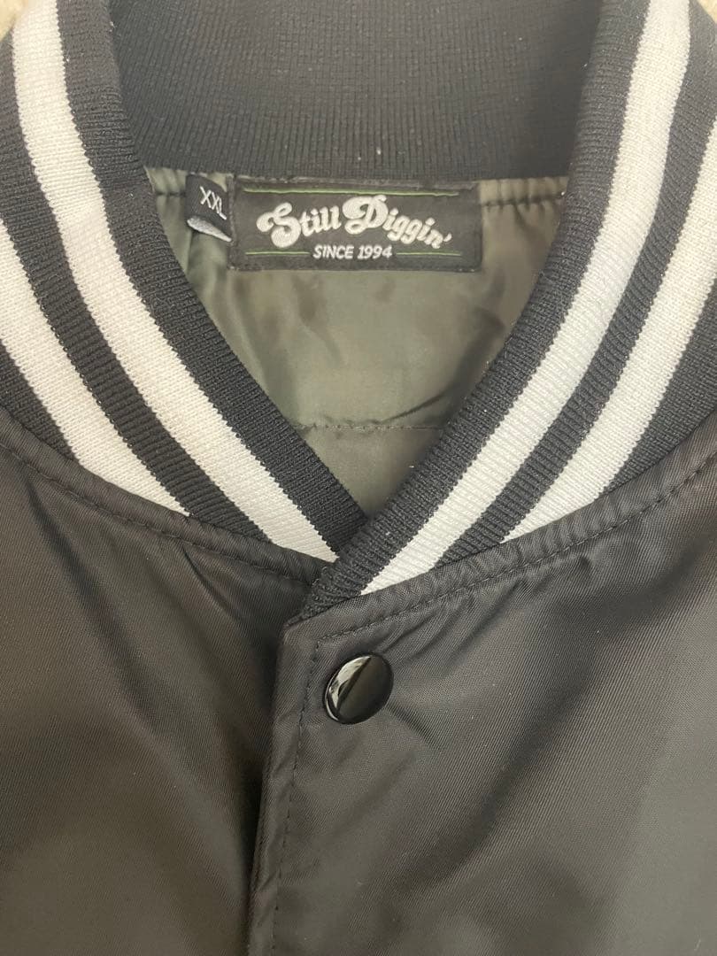 ジャケット・アウター still diggin stadium jacket black