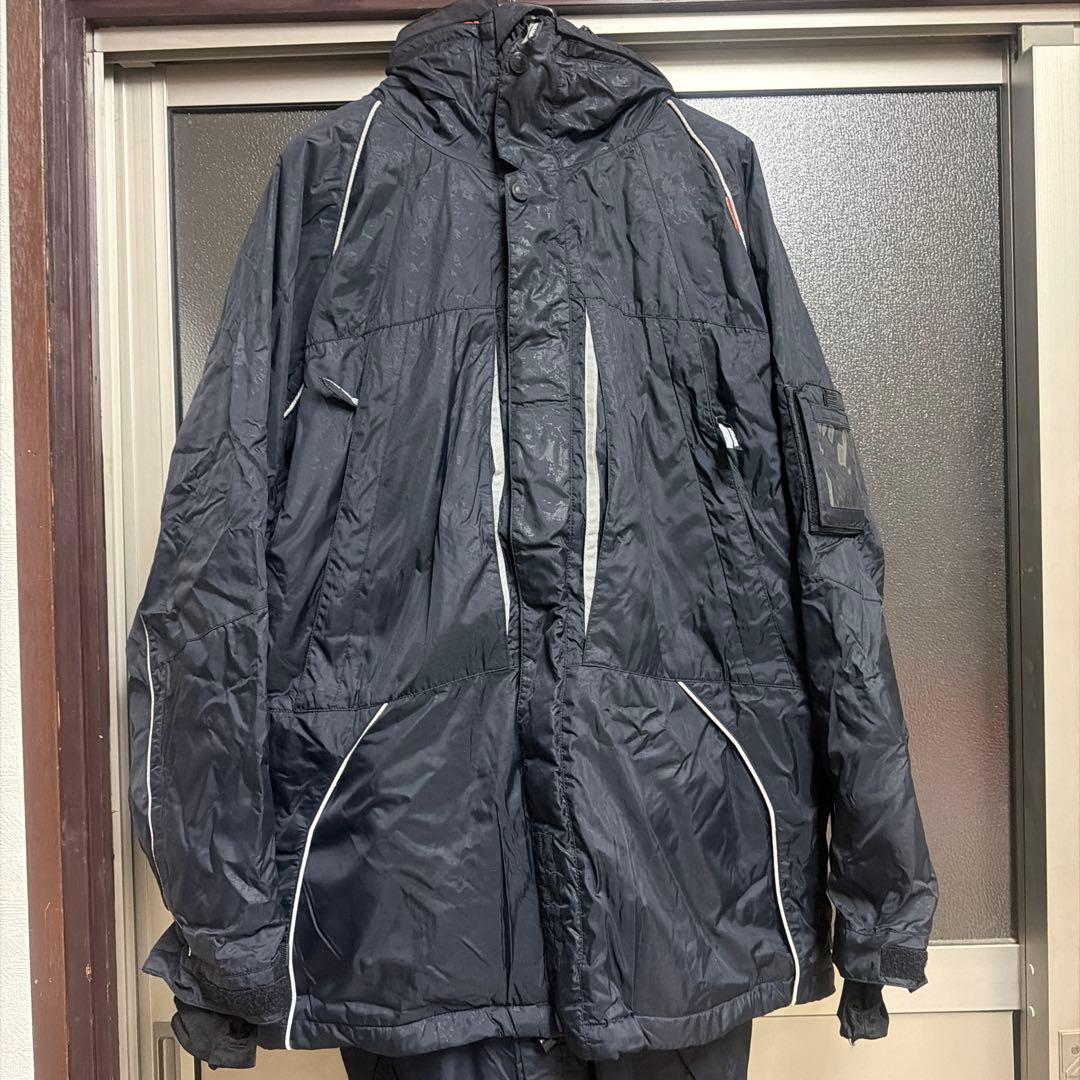 ブラック スキーウェア ジャケットとパンツセット