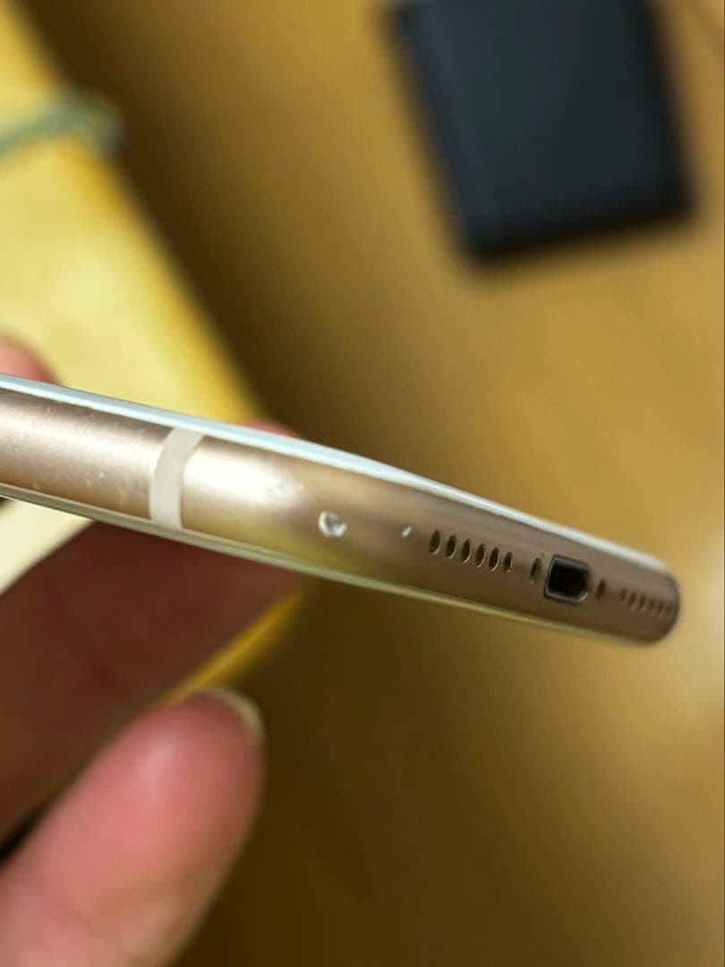 SIMフリーiPhone8 64GB ゴールド