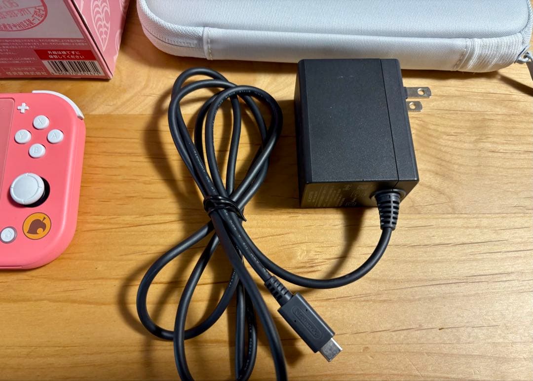 Nintendo Switch Lite「どうぶつの森」同梱版 しずえ アロハ柄