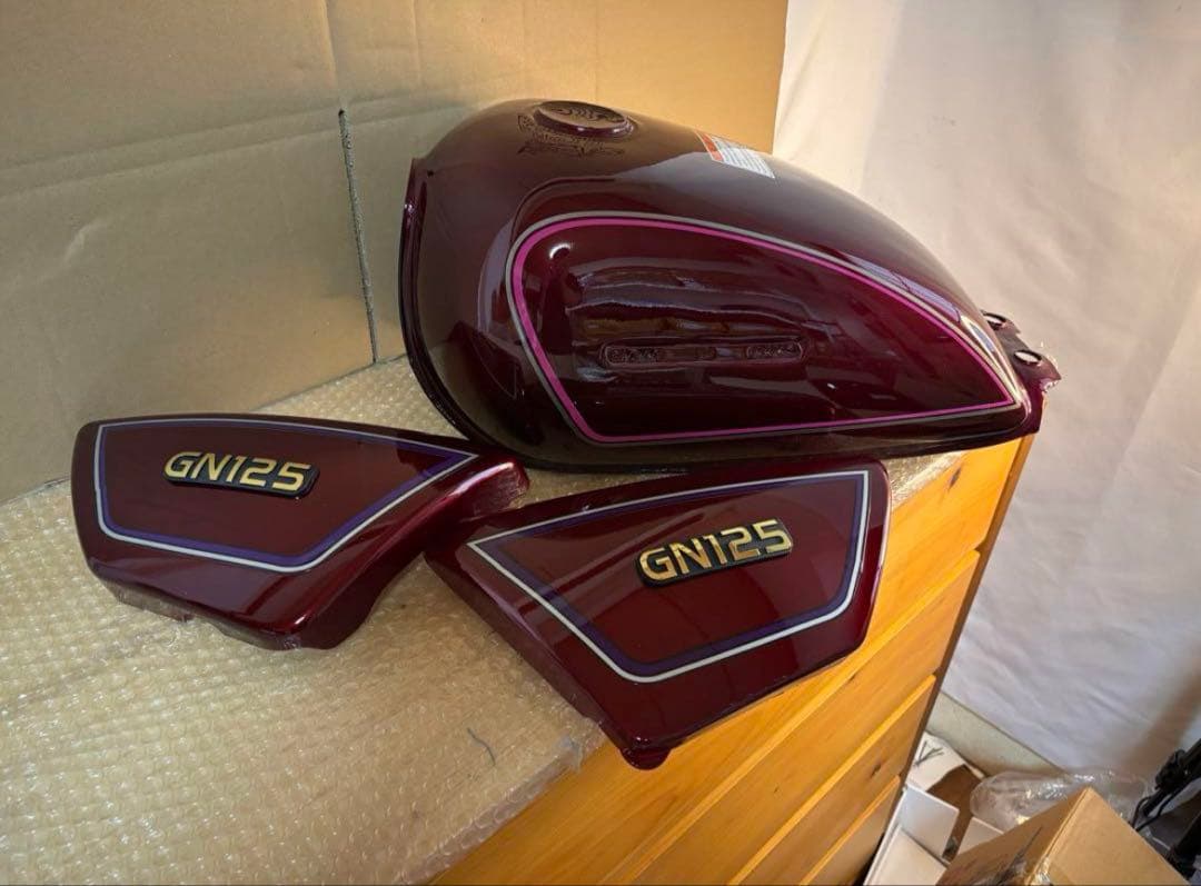 GN125H 外装タンク サイドカバーセット