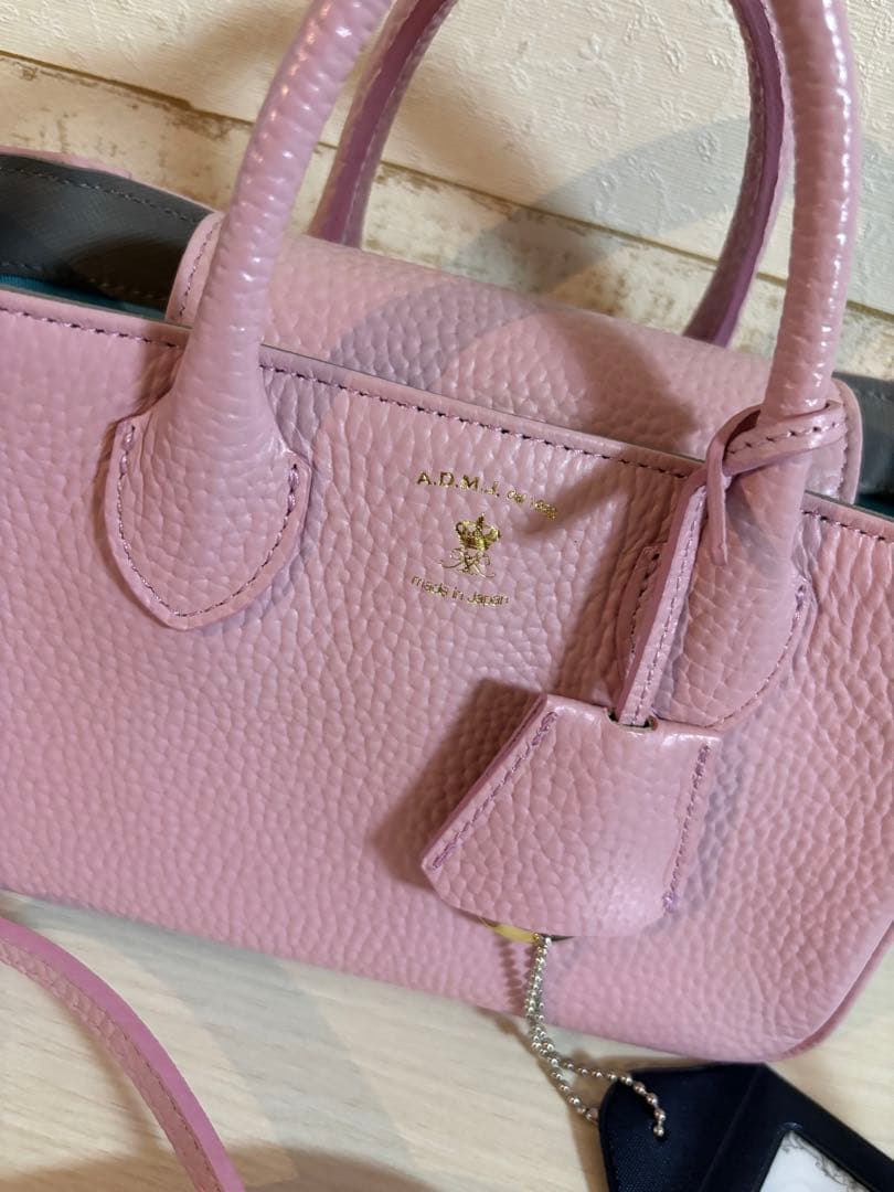 新品タグ付　A.D.M.J ピンク　ショルダーバッグ