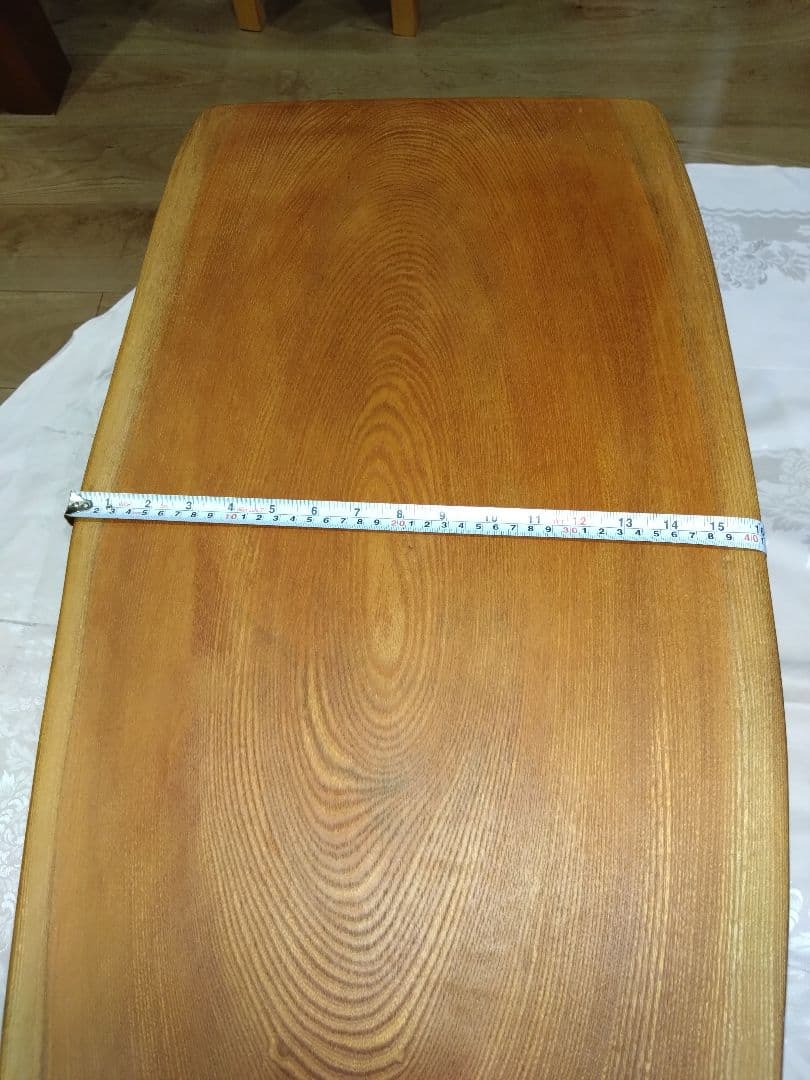 ケヤキのテーブル⑱　ケヤキ一枚板の模様が綺麗なテーブル